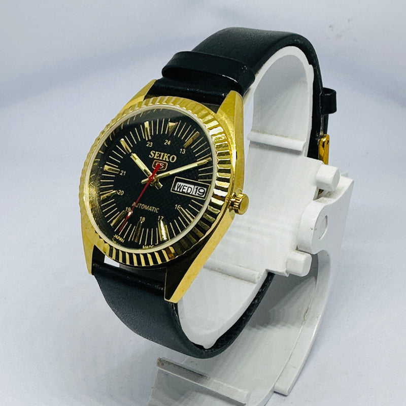 Seiko 5 Automatic Men’s Watch – Vintage Japan Model | Restored & Ready to Wear