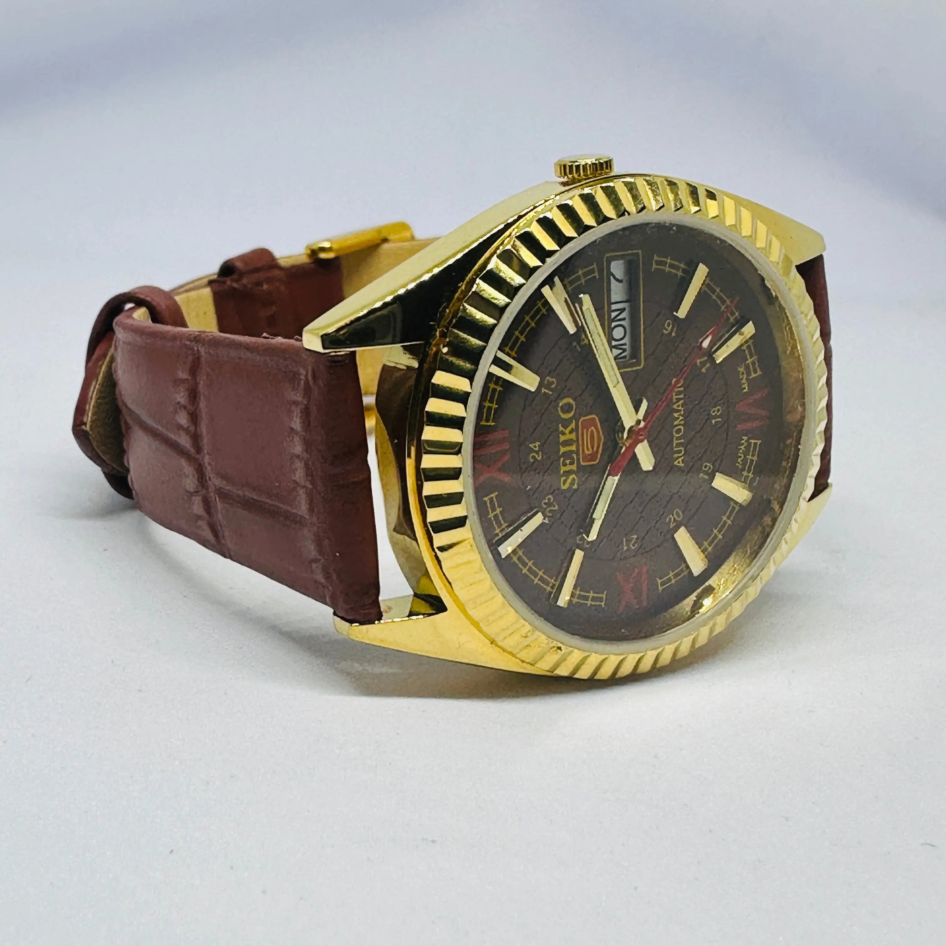 Seiko 5 Automatic Men’s Watch – Vintage Japan Model | Restored & Ready to Wear National Watches
