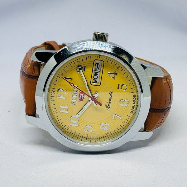 Seiko 5 Automatic Men’s Watch – Vintage Japan Model | Restored & Ready to Wear