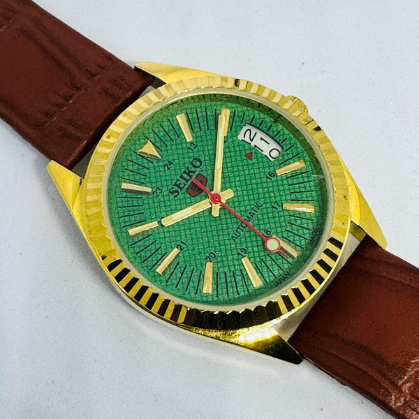Seiko 5 Automatic Men’s Watch – Vintage Japan Model | Restored & Ready to Wear