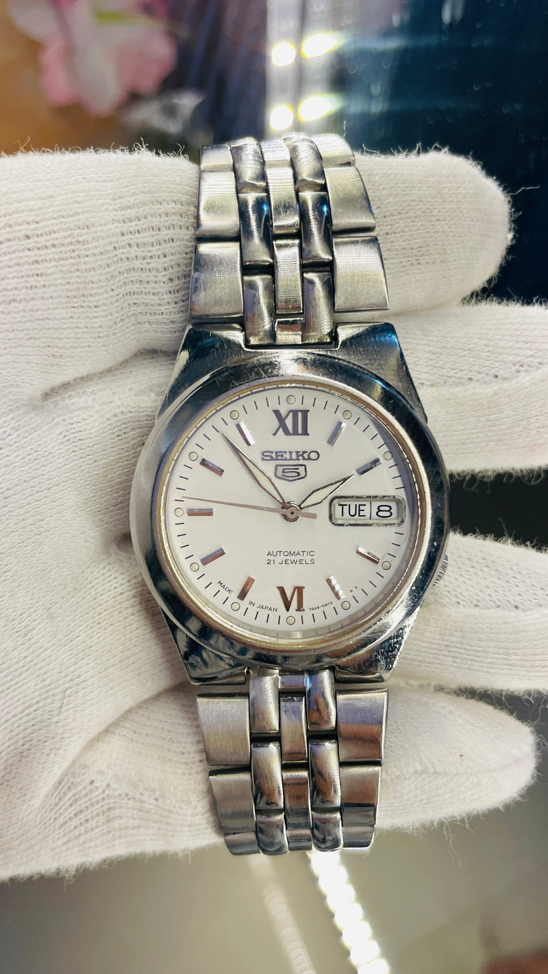 Seiko 5 Automatic White Dial Transparent Back – Japan 17 Jewels Vintage Model