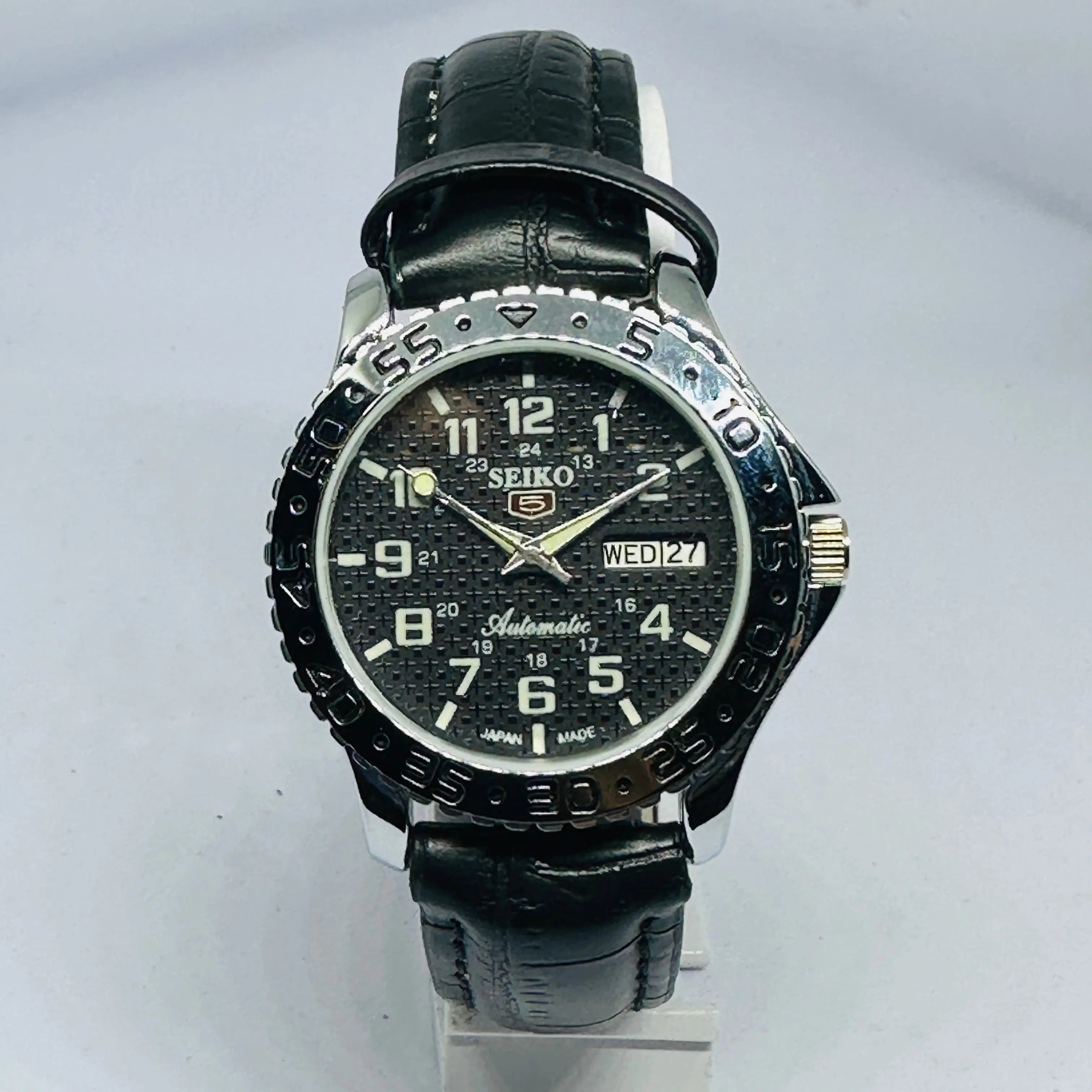 Seiko 5 Sports Automatic Watch – Refurbished Vintage | Japan-Made Men’s Timepiece National Watches