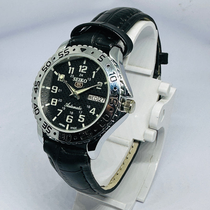 Seiko 5 Sports Automatic Watch – Refurbished Vintage | Japan-Made Men’s Timepiece