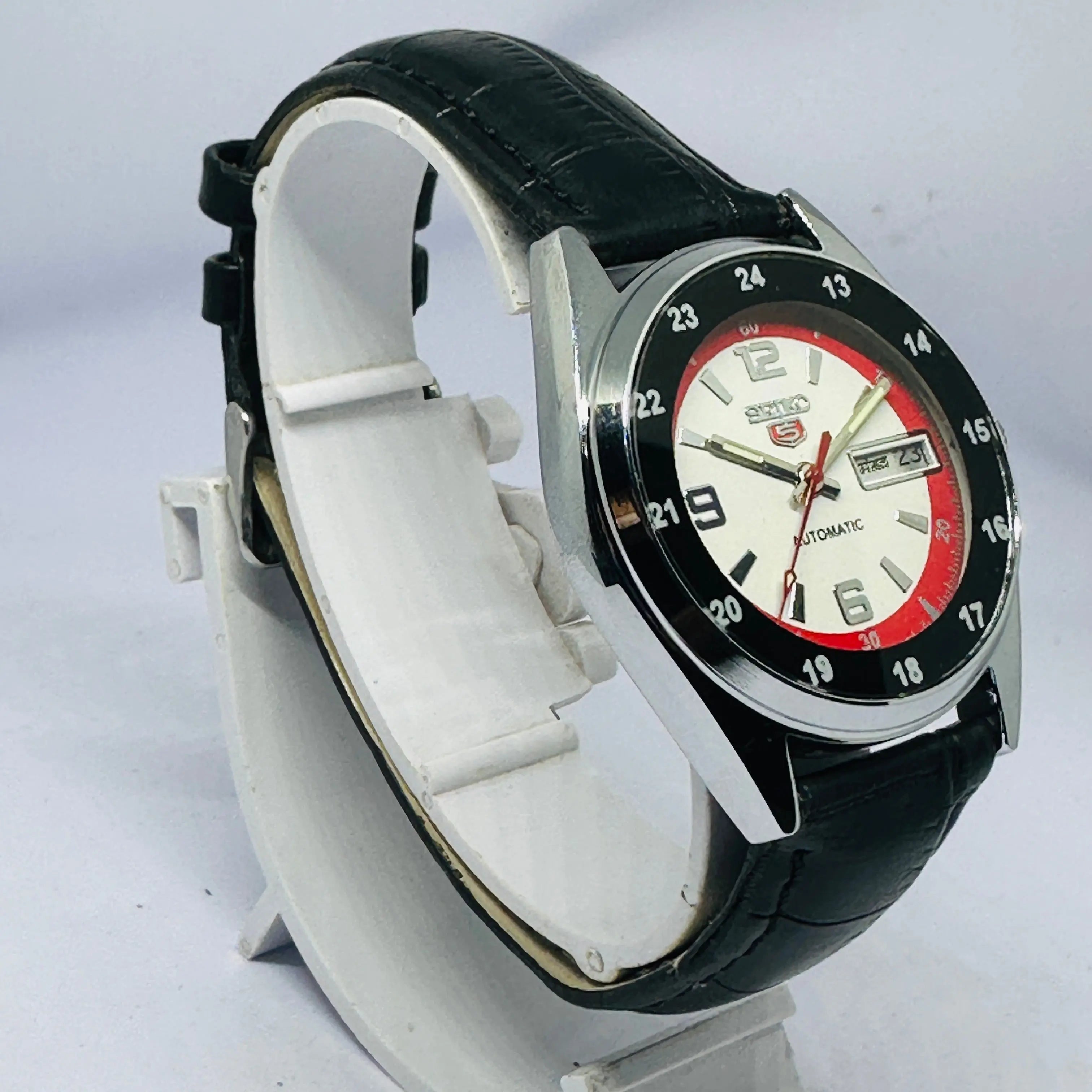 Seiko 5 Automatic Men’s Watch – Vintage Japan Model | Restored & Ready to Wear National Watches