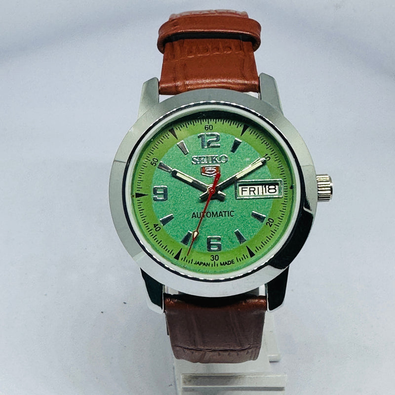 Seiko 5 Automatic Men’s Watch – Vintage Japan Model | Restored & Ready to Wear