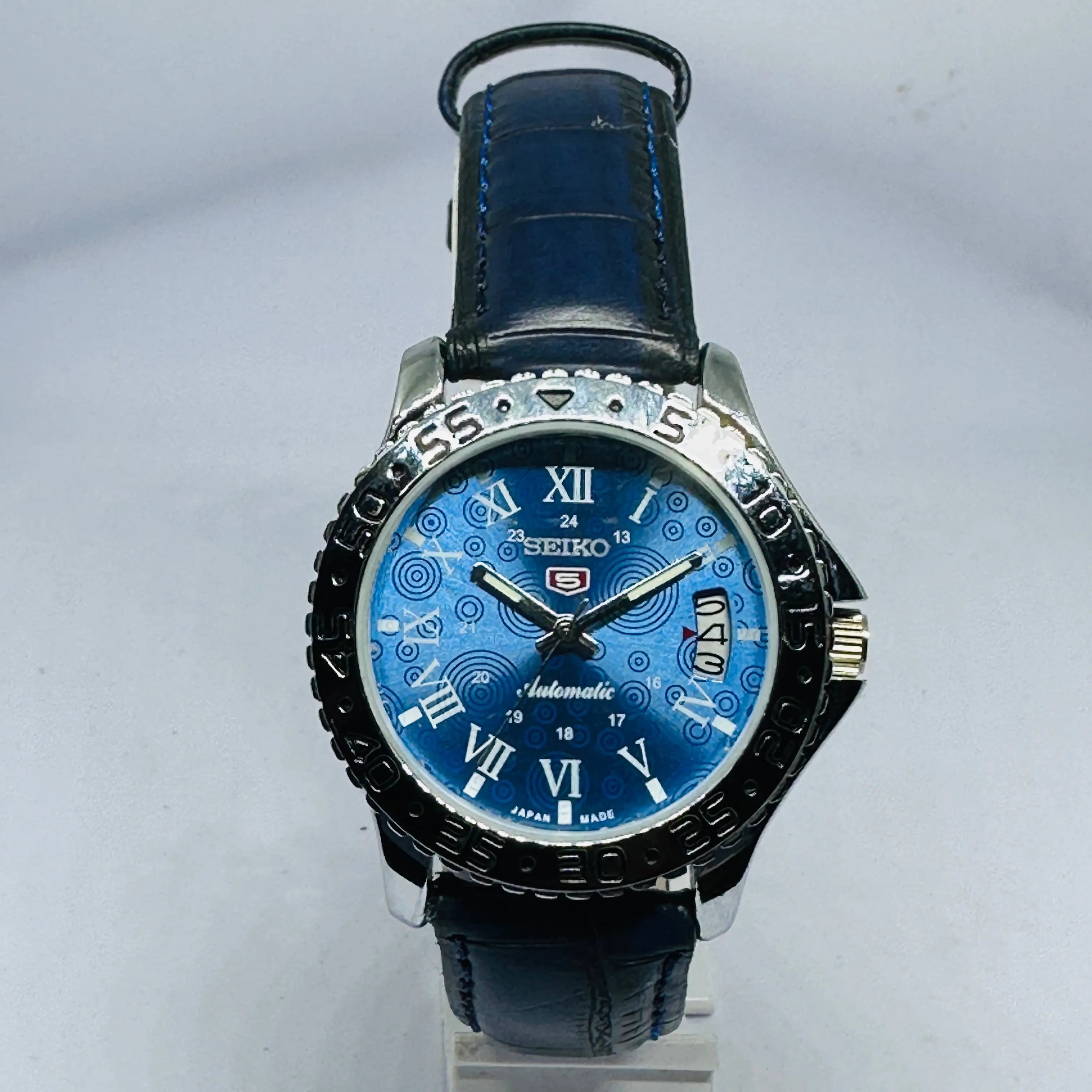 Seiko 5 Sports Automatic Watch – Refurbished Vintage | Japan-Made Men’s Timepiece National Watches