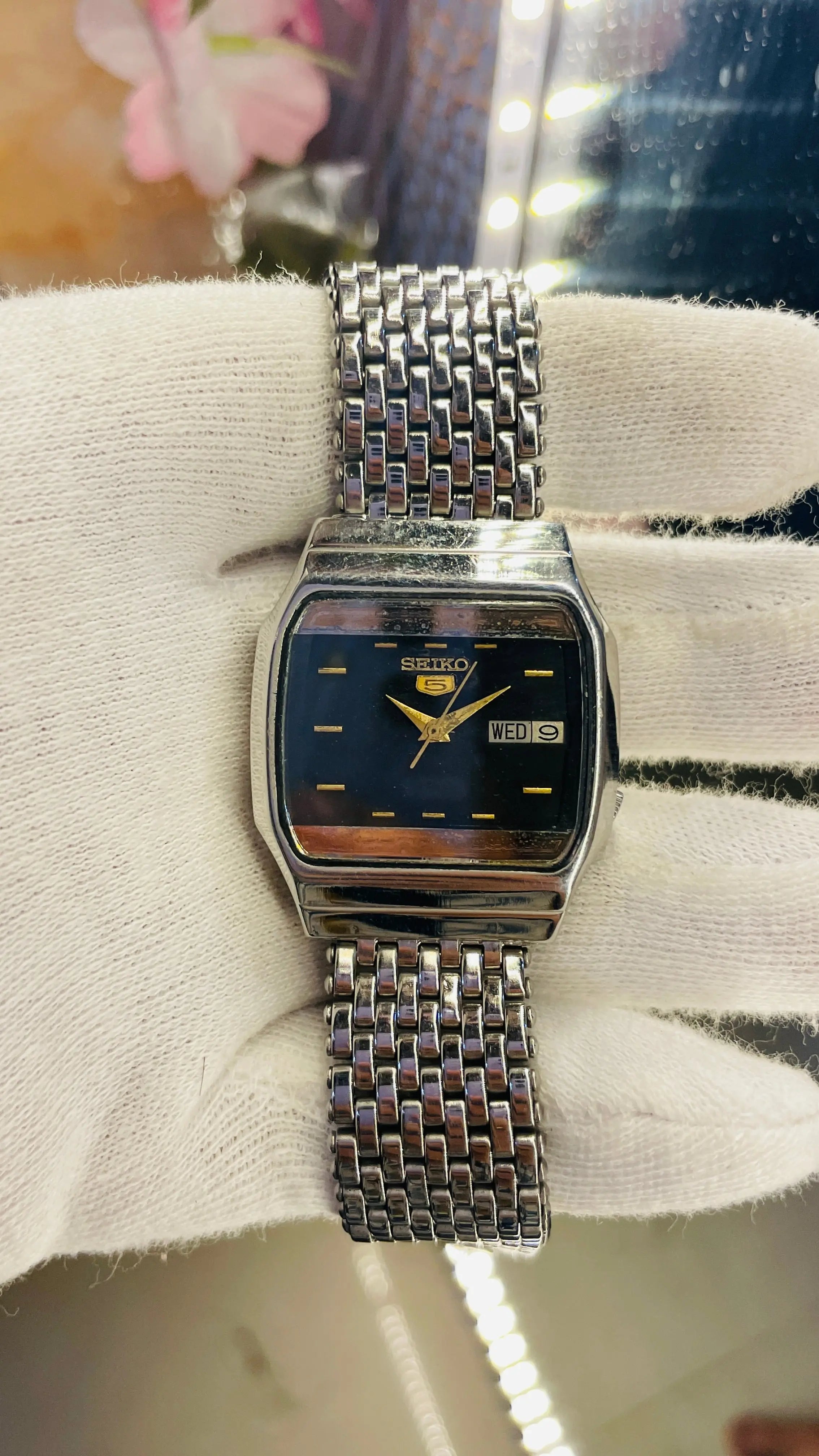 Seiko 5 Automatic Black Dial Transparent Back – Japan 17 Jewels Refined Edition National Watches