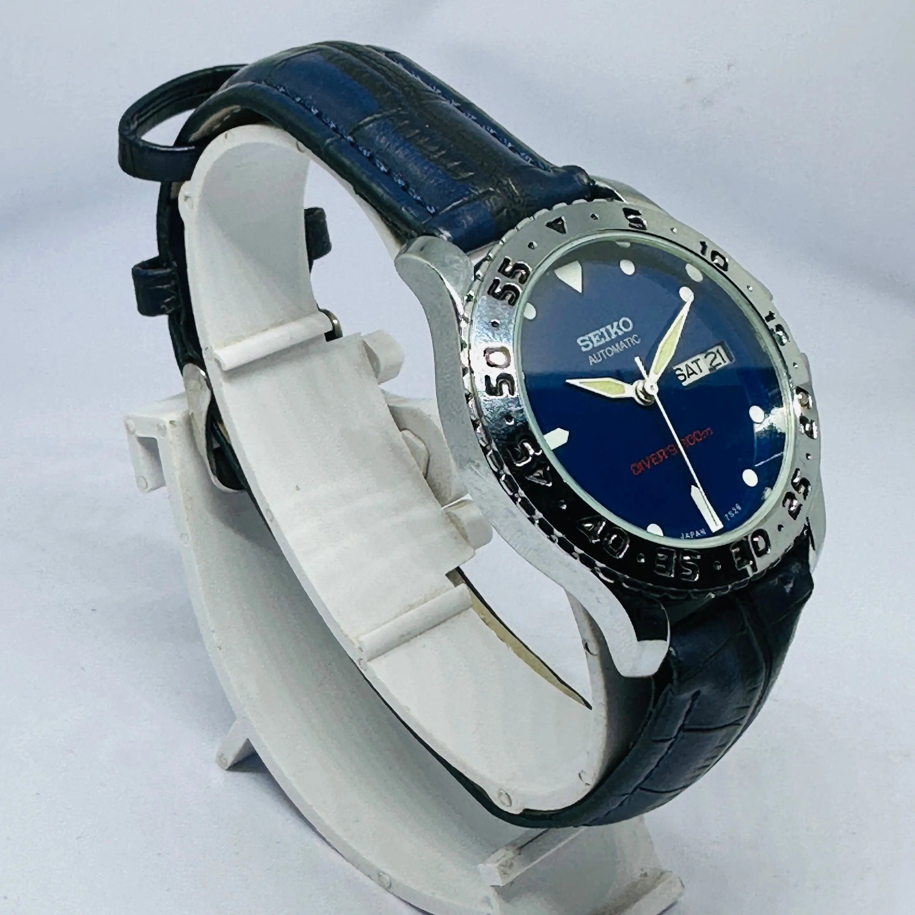 Seiko 5 Sports Automatic Watch – Refurbished Vintage | Japan-Made Men’s Timepiece National Watches