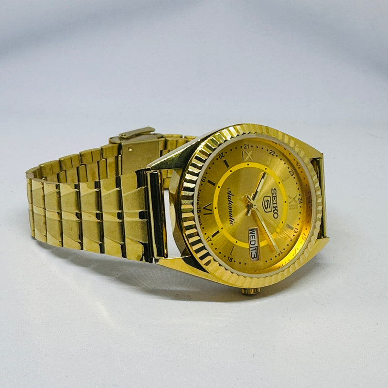 Seiko 5 Automatic Men’s Watch – Vintage Japan Model | Restored & Ready to Wear