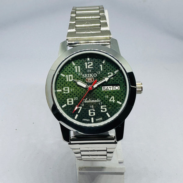 Seiko 5 Automatic Men’s Watch – Vintage Japan Model | Restored & Ready to Wear