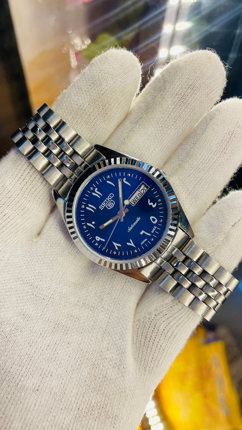 Seiko 5 Japan Automatic 17 Jewels – Blue Arabic Dial Men’s Vintage Watch