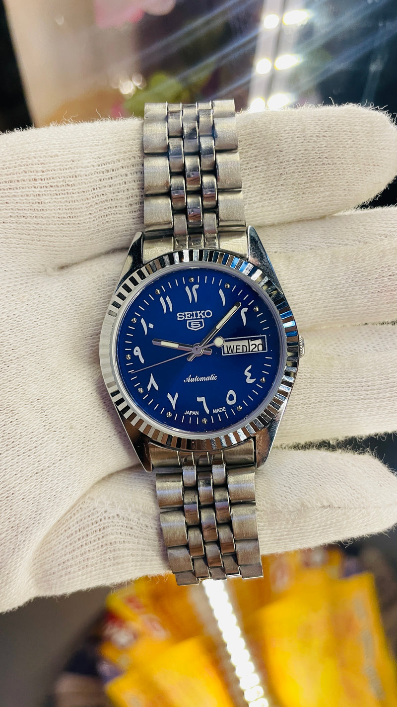 Seiko 5 Japan Automatic 17 Jewels – Blue Arabic Dial Men’s Vintage Watch