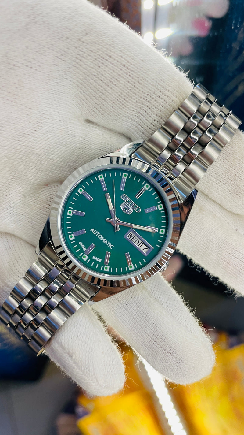 Seiko 5 Automatic Green Dial Refurbished Vintage Japan 17 Jewels Watch