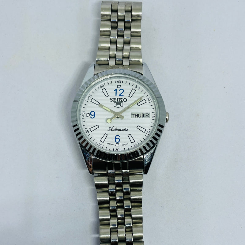 Seiko 5 Automatic White Dial – Refurbished 17 Jewels Japan Vintage Watch