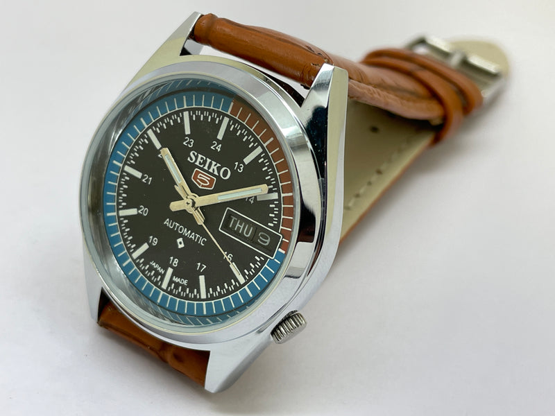 Seiko 5 Black Dial Automatic Vintage Watch