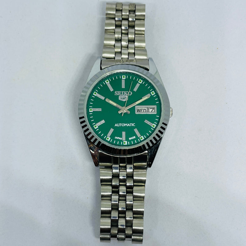 Seiko 5 Automatic Green Dial – Refurbished Vintage Japan 17 Jewels Watch