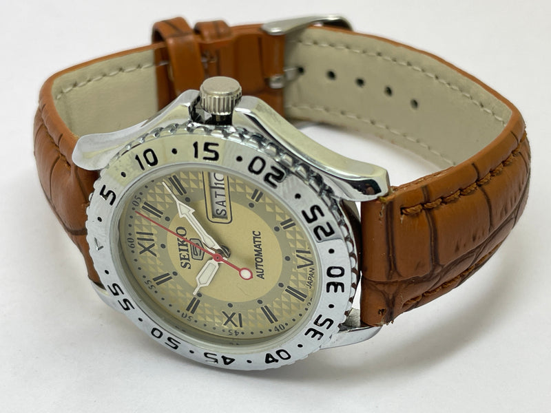 Seiko 5 Black Dial Automatic Vintage Watch