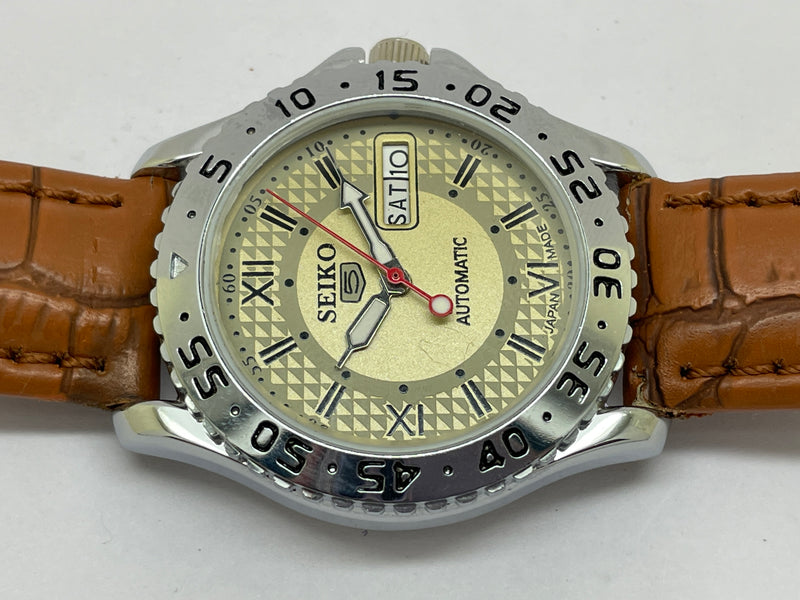 Seiko 5 Black Dial Automatic Vintage Watch