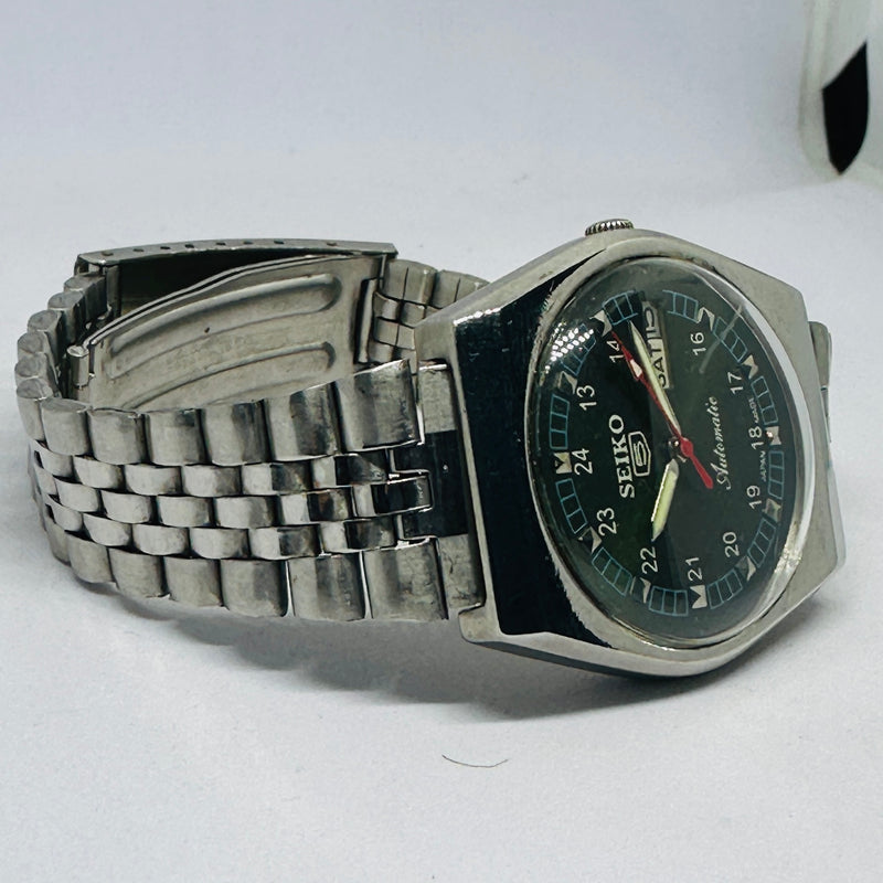 Seiko 5 Men’s Vintage | Fully Refurbished Automatic Watch | Timeless Gift