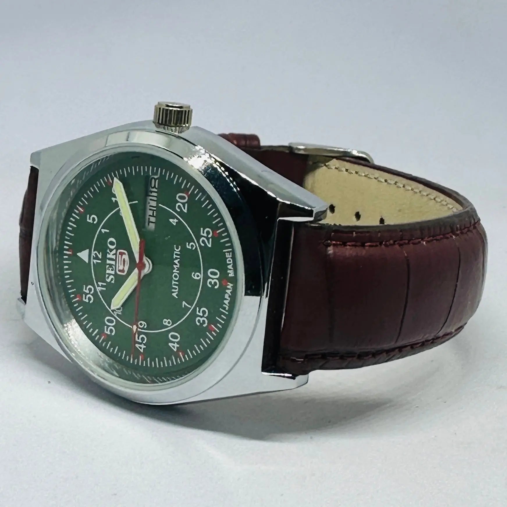 Seiko 5 Mechanical Watch | Original Japan Movement | Classic Refurbished Style National Watches
