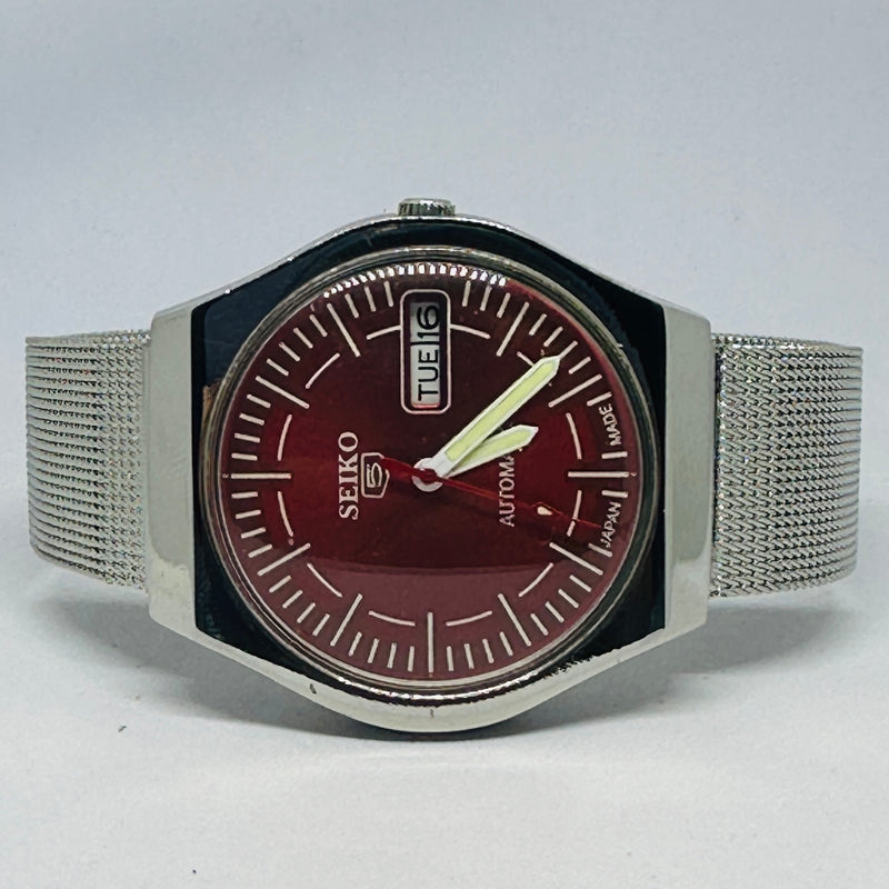 Seiko 5 Vintage Cushion Case – Restored Original