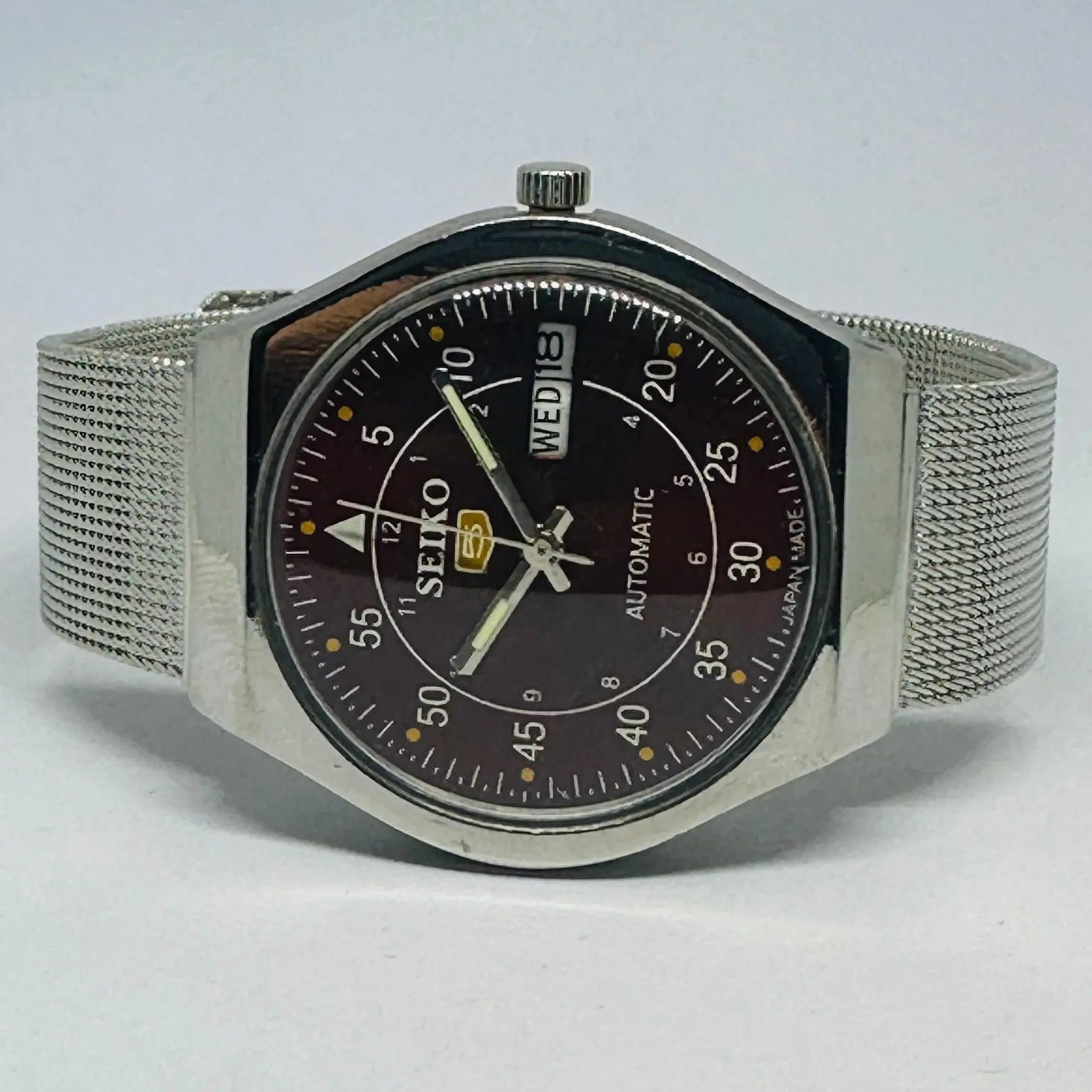 Vintage Seiko 5 SNK803 – Refurbished Military Green National Watches