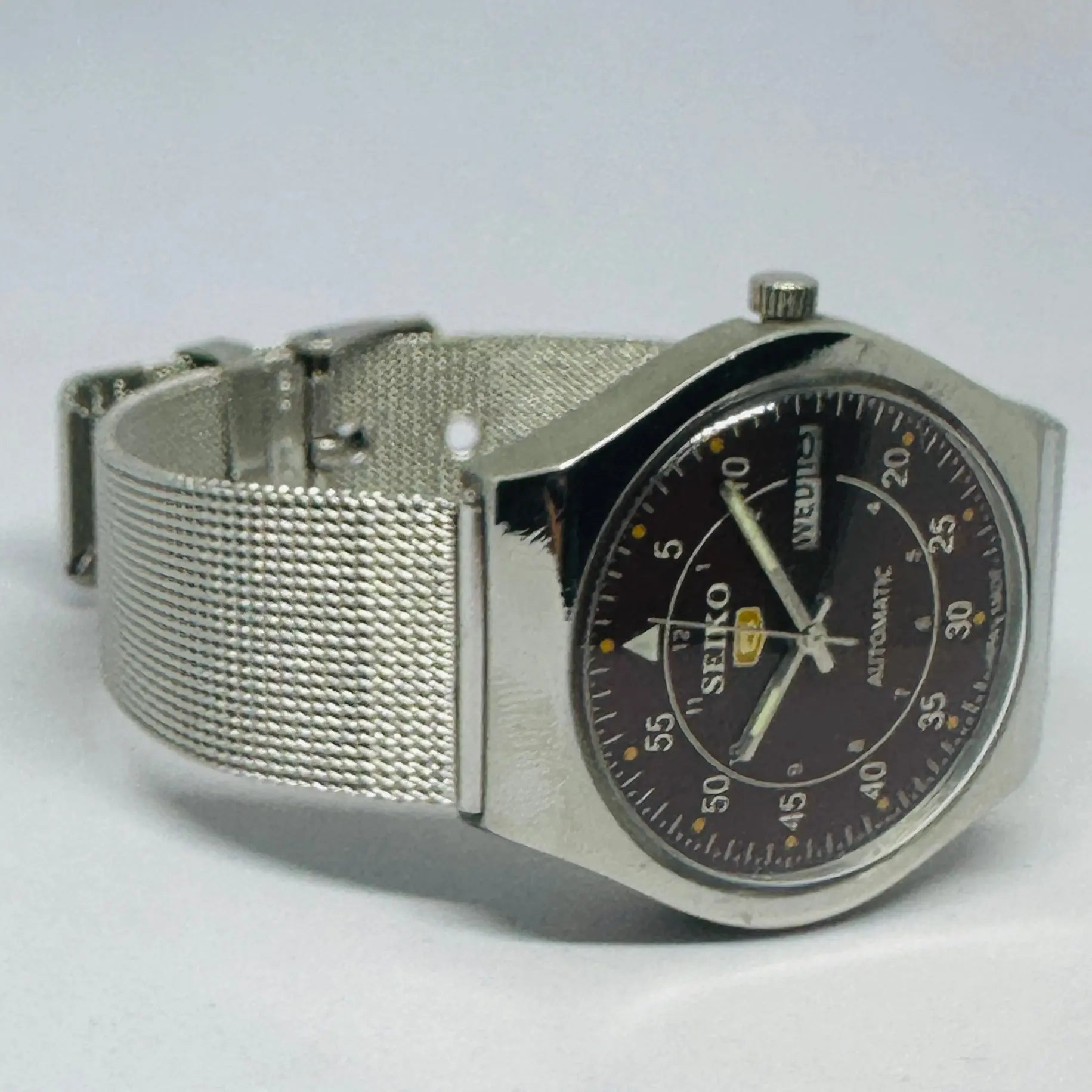 Vintage Seiko 5 SNK803 – Refurbished Military Green National Watches