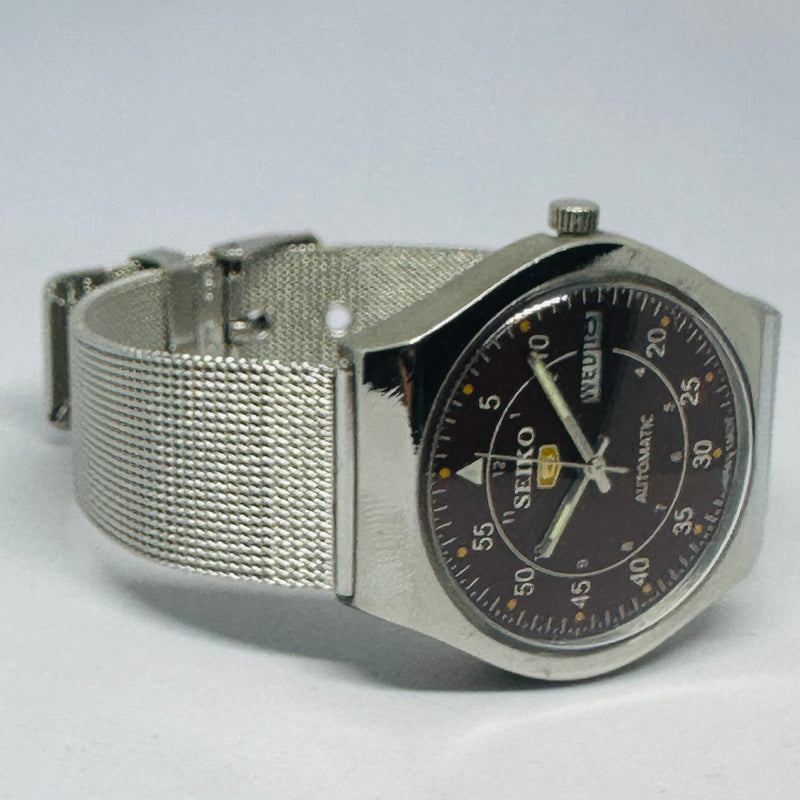 Vintage Seiko 5 SNK803 – Refurbished Military Green