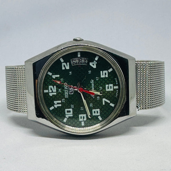 Seiko 5 Vintage Workhorse – Refurbished & Reliable