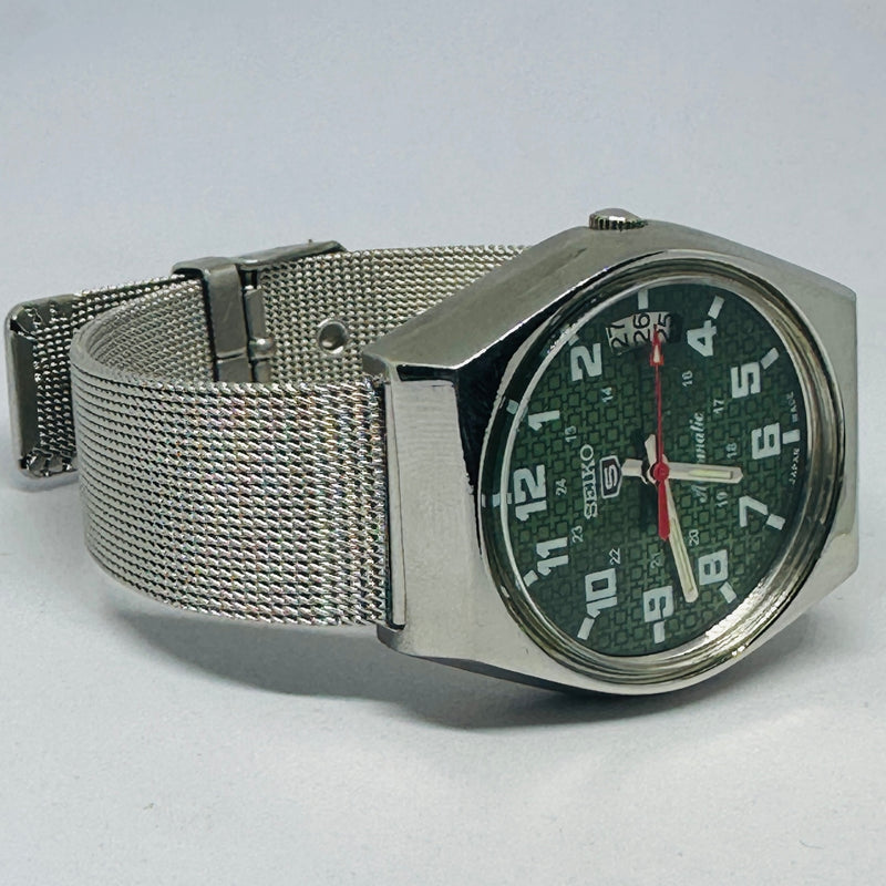 Seiko 5 Vintage Workhorse – Refurbished & Reliable