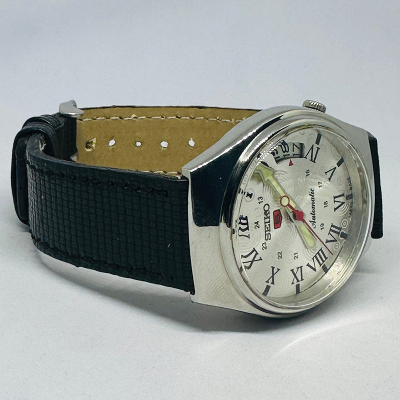 Seiko 5 Vintage Automatic – Heritage Watch Restored