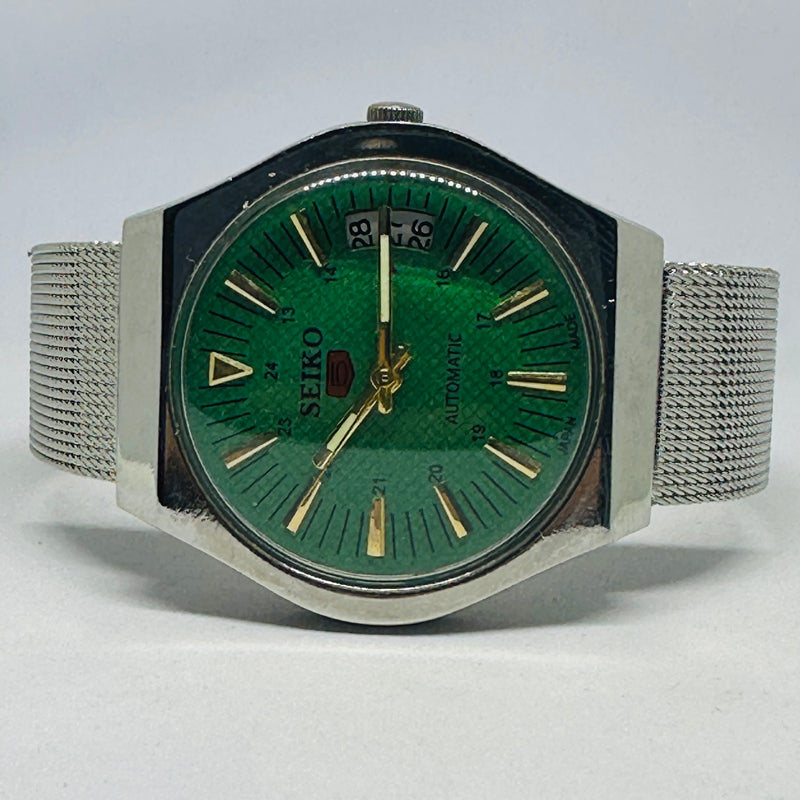 Seiko 5 Vintage Field Watch – Refurbished Tough & Authentic