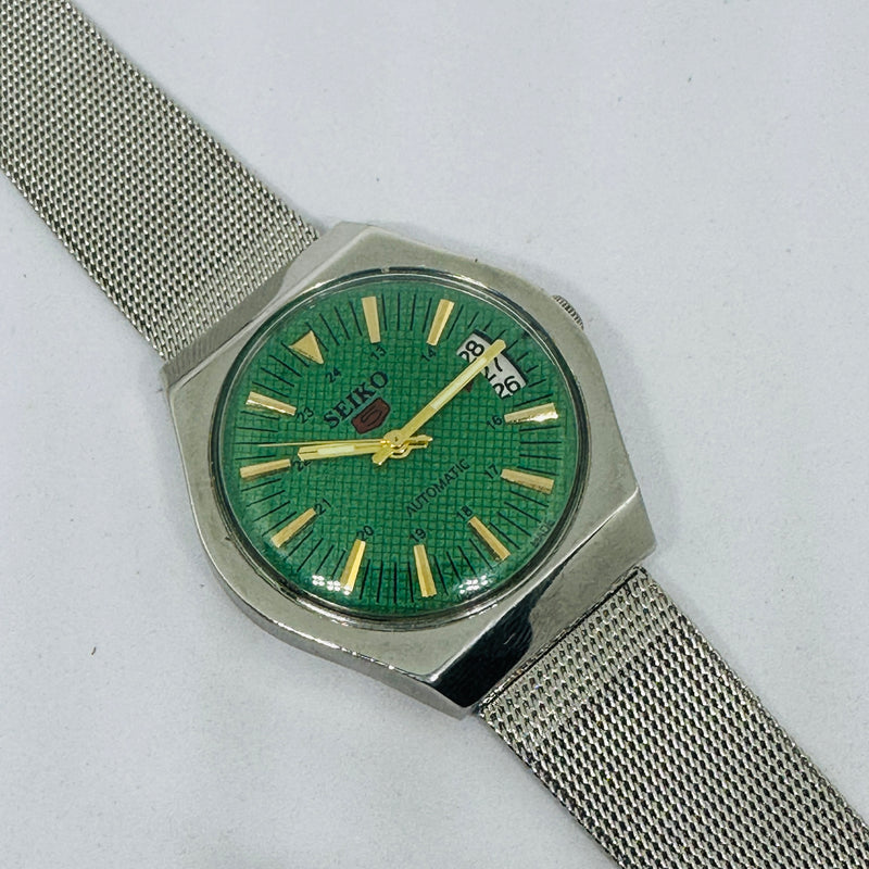 Seiko 5 Vintage Field Watch – Refurbished Tough & Authentic