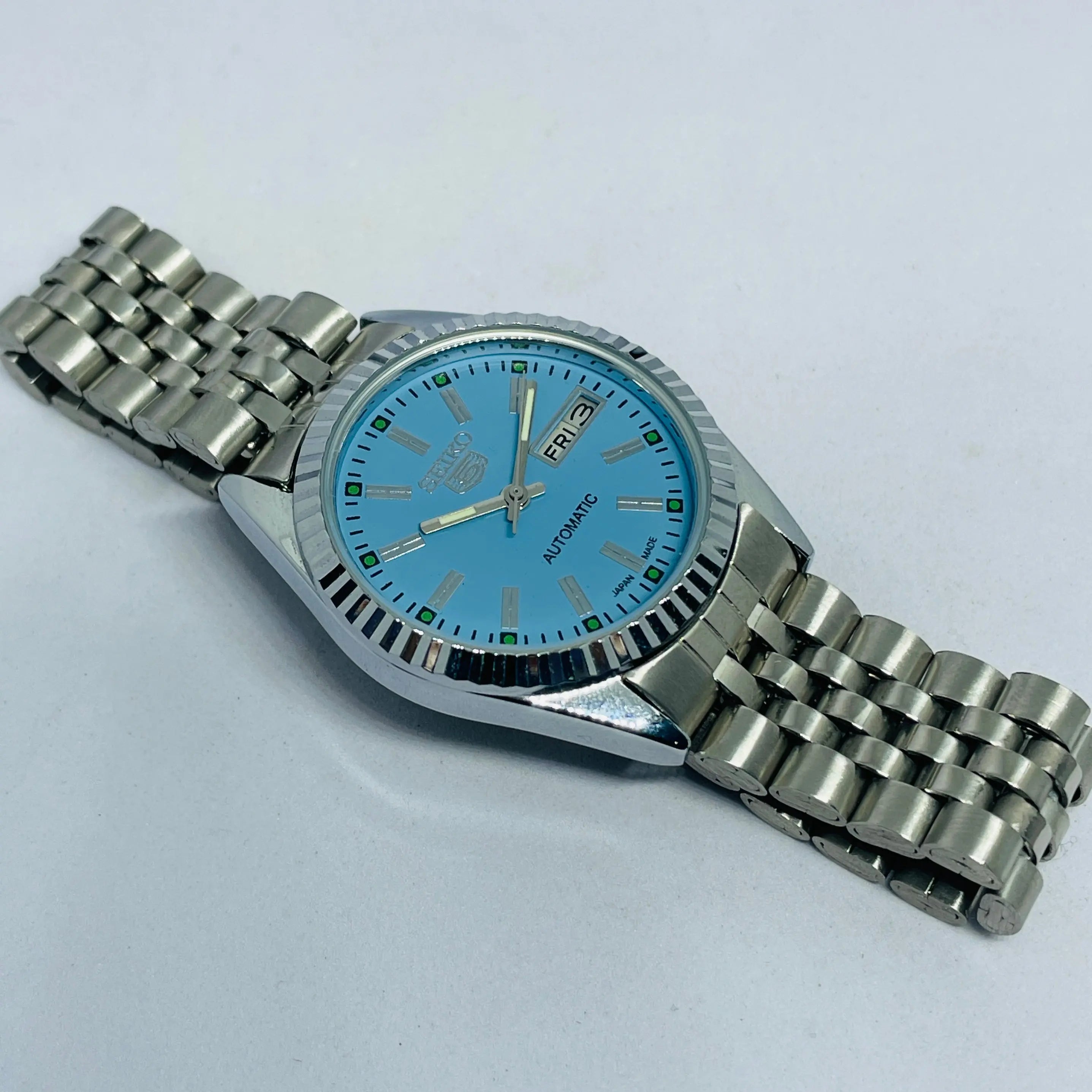 Seiko 5 Automatic 17 Jewels – Refurbished Original Movement Men’s Watch National Watches