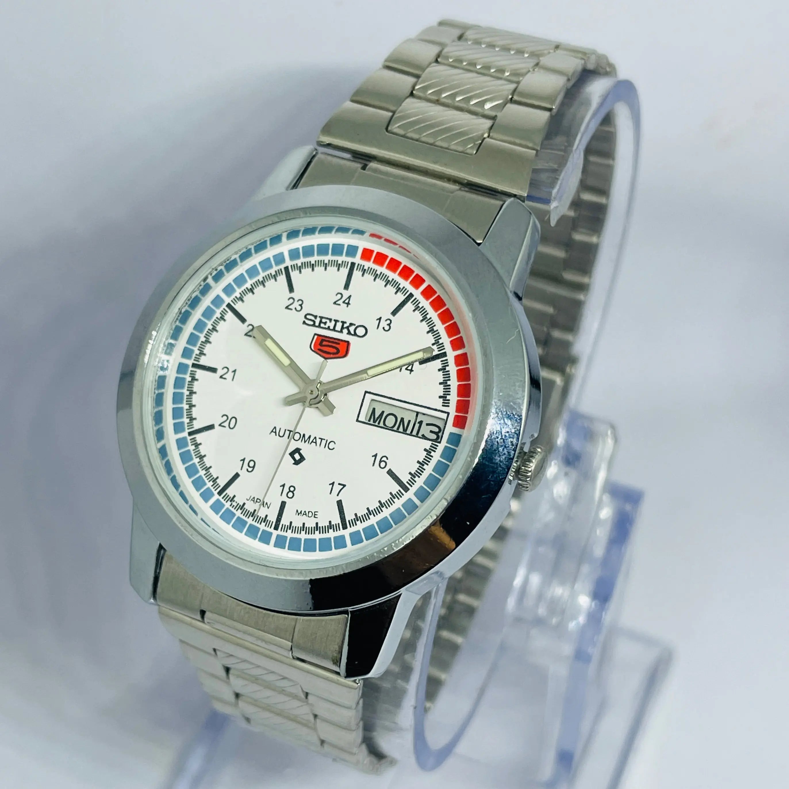 Seiko 5 Vintage Automatic 17 Jewels – Restored Original Movement National Watches