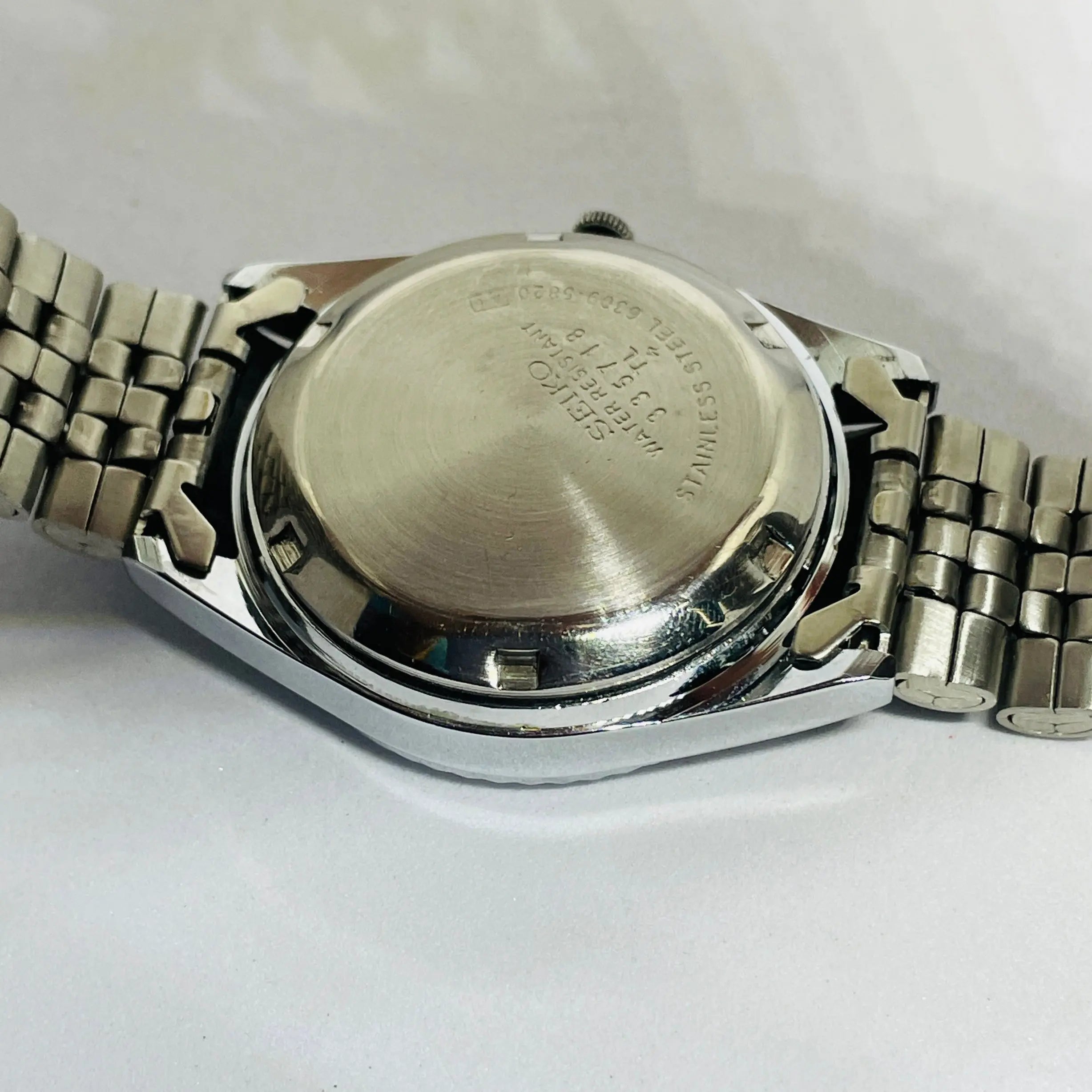 Seiko 5 Automatic Original 17 Jewels Movement Restored service complete watch National Watches