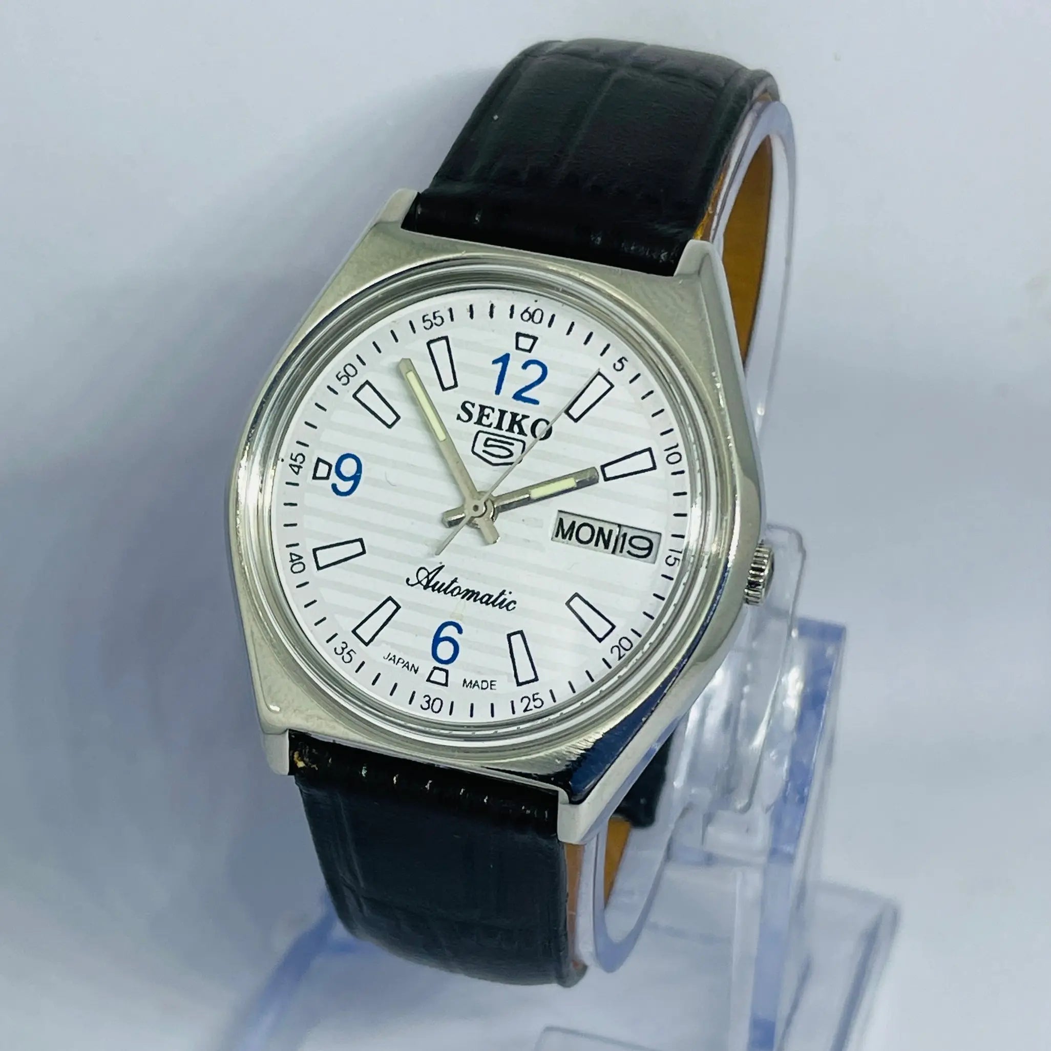 Seiko 5 Automatic 17 Jewels Original Movement Stainless Steel watch National Watches
