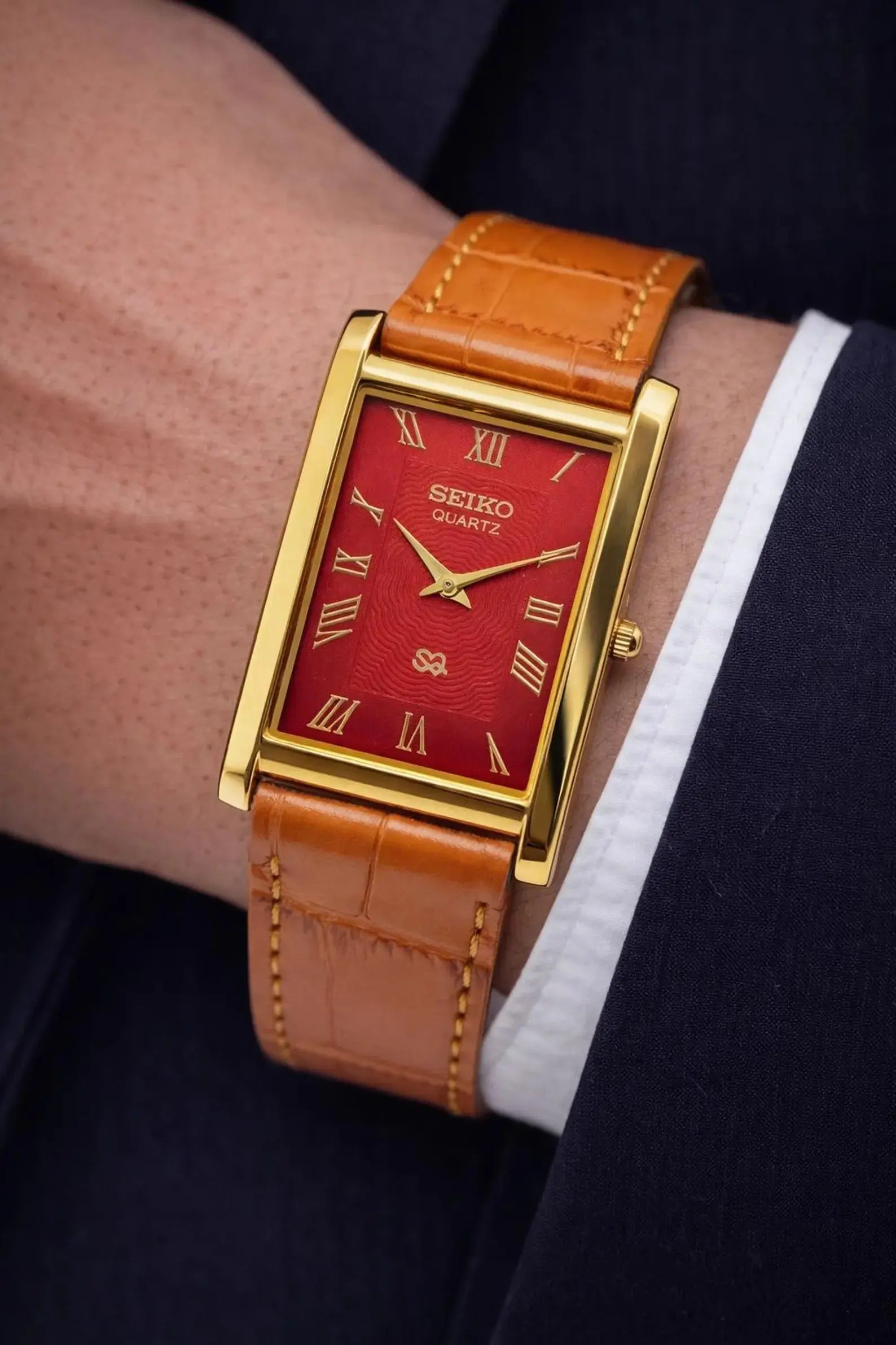 Seiko Vintage Slim Quartz Watch – Elegant Wrist Watch for Men National Watches