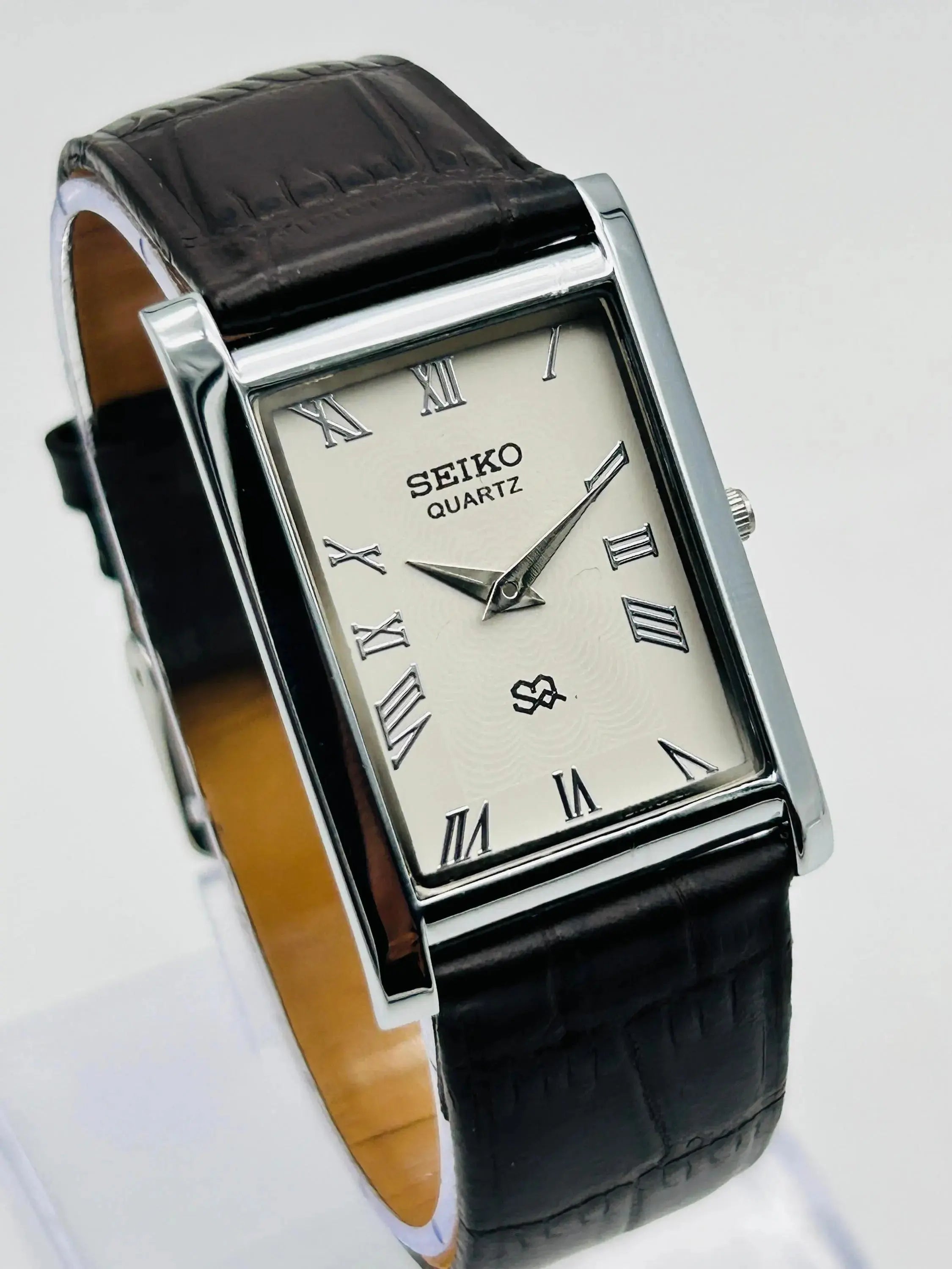 Seiko Slim Roman Dial Watch – Elegant Rectangular Dress Watch Men National Watches