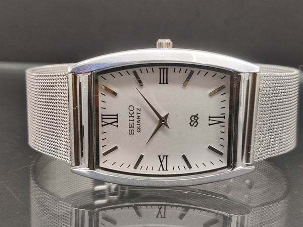 Seiko 5 Black Dial quartz Watch