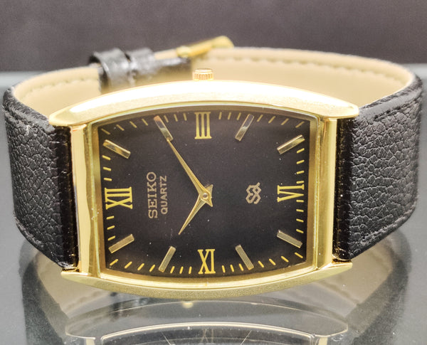Seiko 5 Black Dial quartz Watch