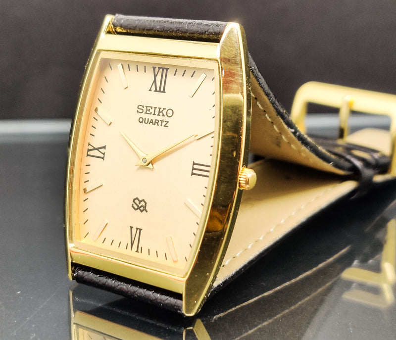 Seiko 5 Black Dial quartz Watch