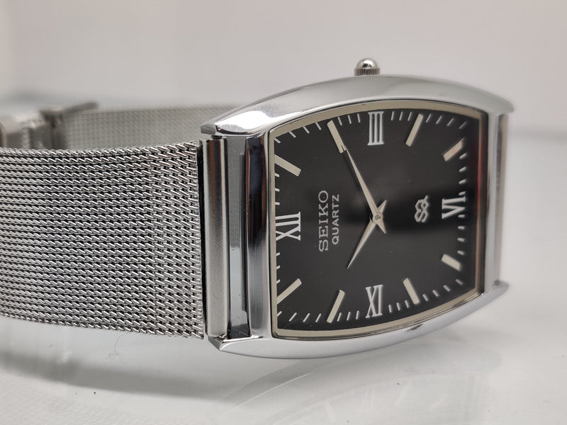 Seiko 5 Black Dial quartz Watch