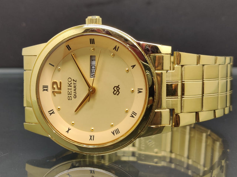 Seiko 5 Black Dial quartz Watch