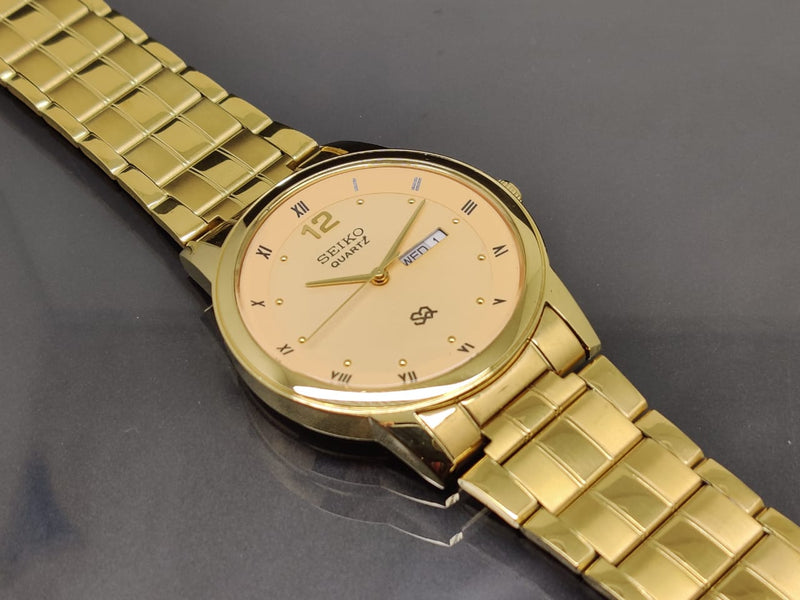 Seiko 5 Black Dial quartz Watch