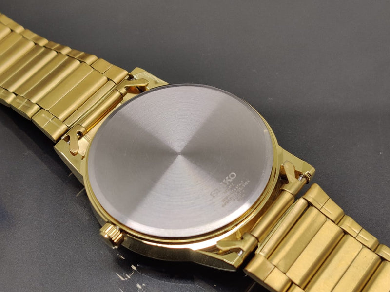 Seiko 5 Black Dial quartz Watch
