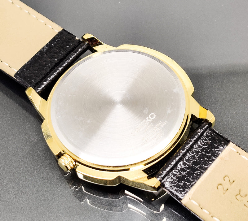 Seiko 5 Black Dial quartz Watch