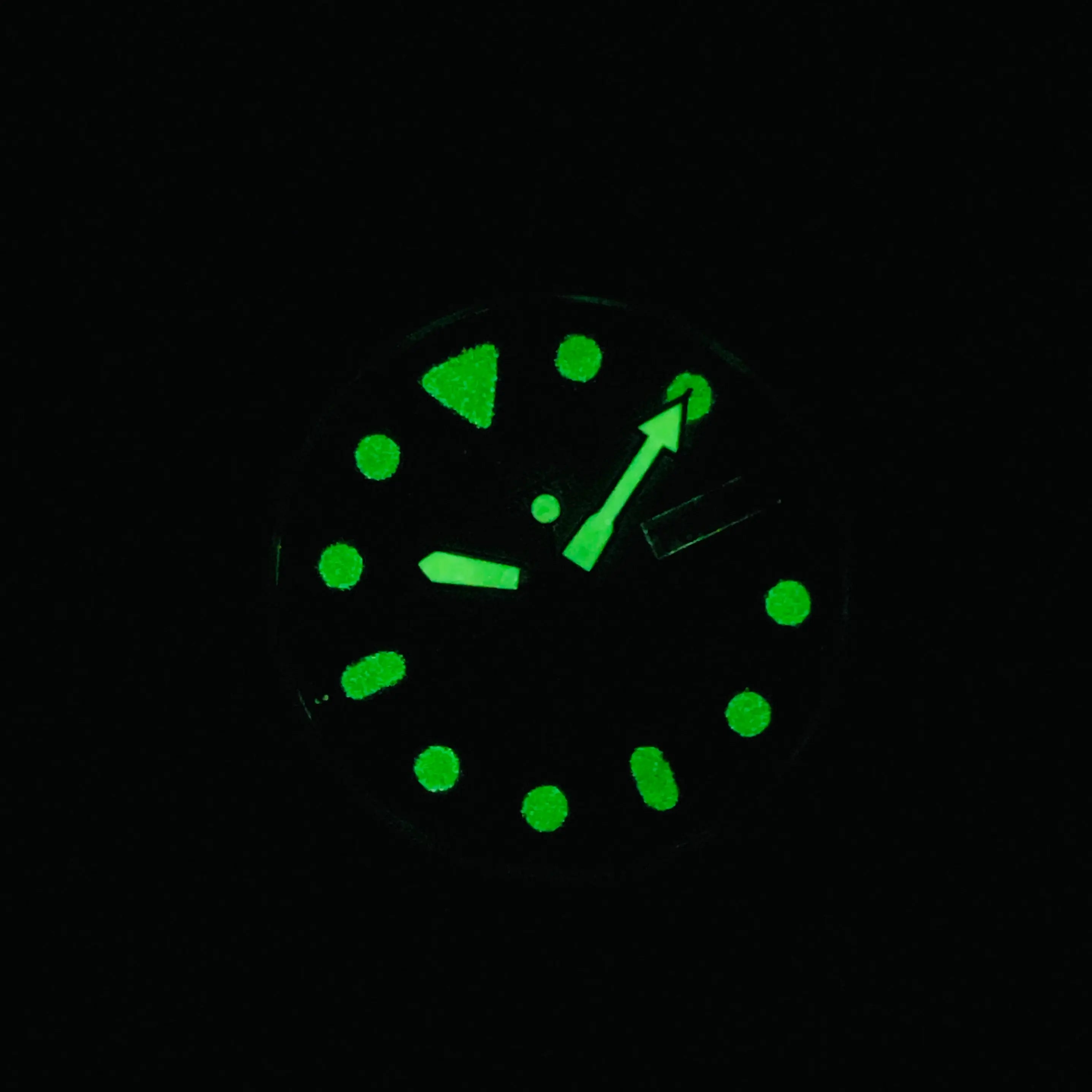 Seiko 5 Automatic Luminous Glow Radium hands 17 Jewels Original movement Refurbished Vintage Classic Watch National Watches