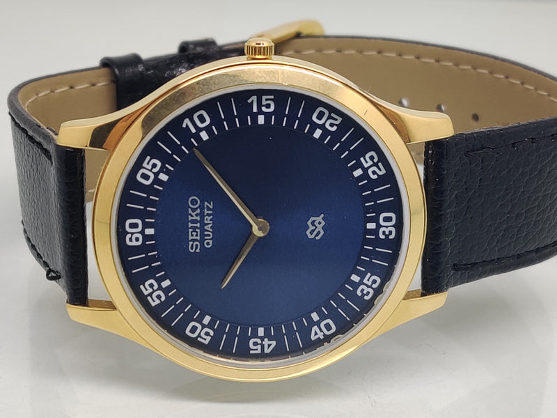 Seiko 5 Black Dial quartz Watch