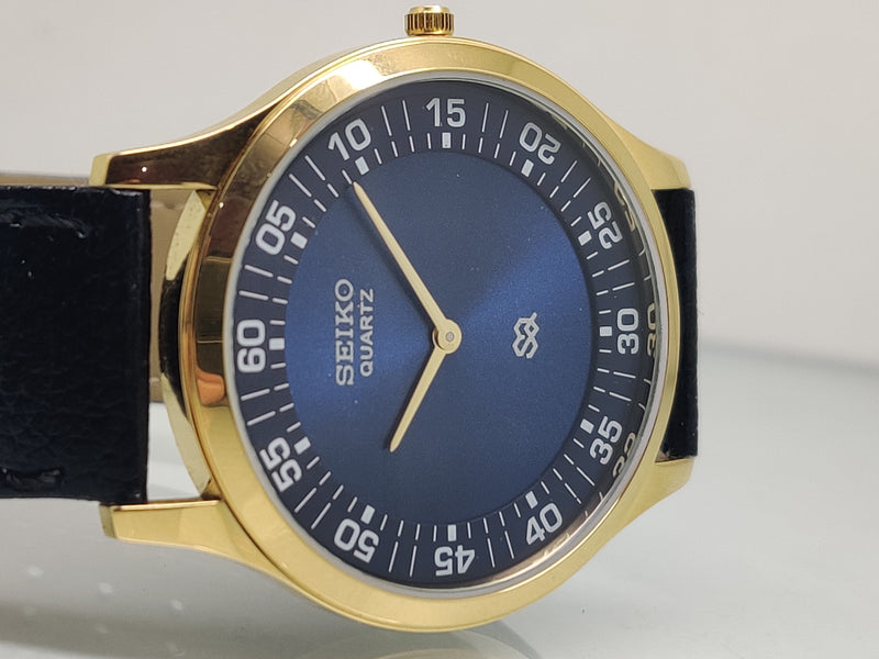 Seiko 5 Black Dial quartz Watch